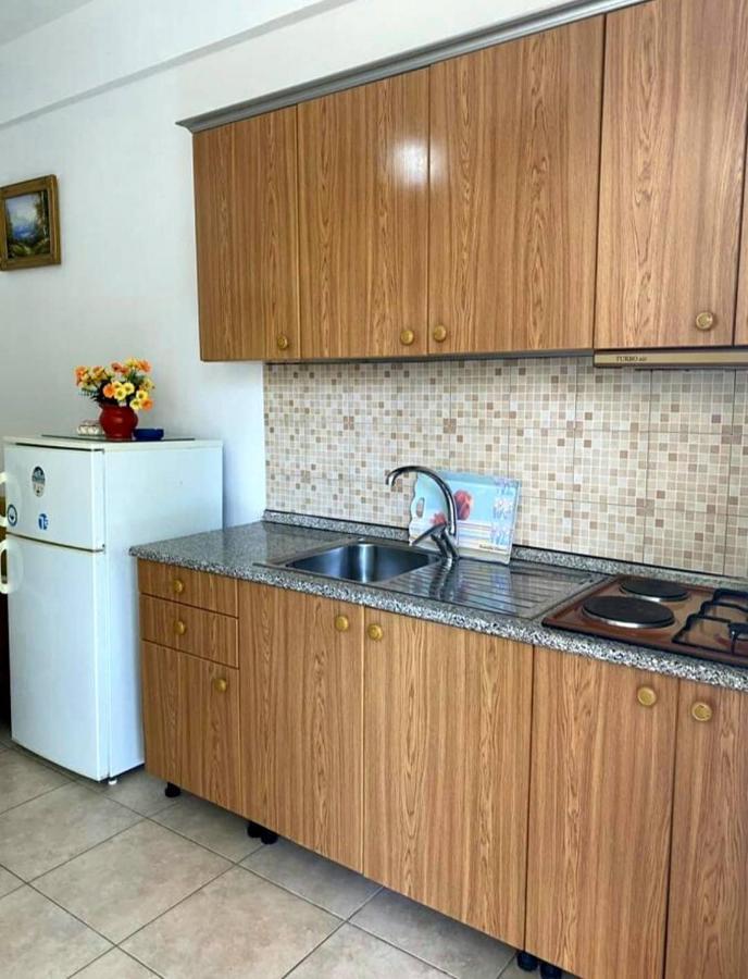 דירות אוריקום Apartmet Dritan Belulaj מראה חיצוני תמונה